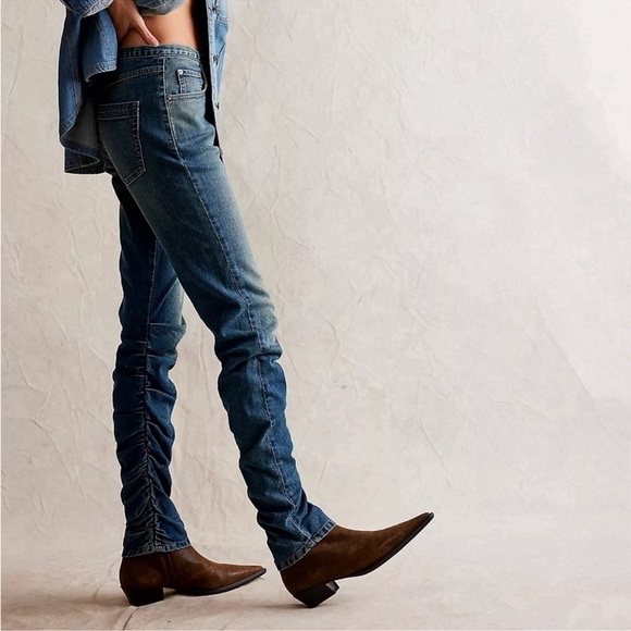 Free People We The Free Daliah Stacked Low Rise Straight Leg Denim Jeans Blue 25 - Picture 2 of 16